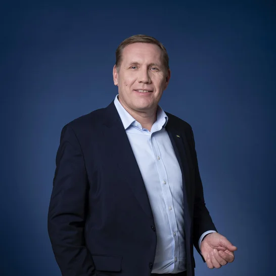 Petr Skvaril Petr Skvaril